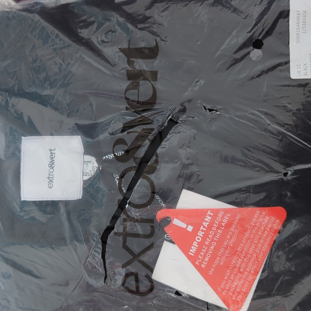 Extro & Vert oversized Blazer with panel size 8 black in color